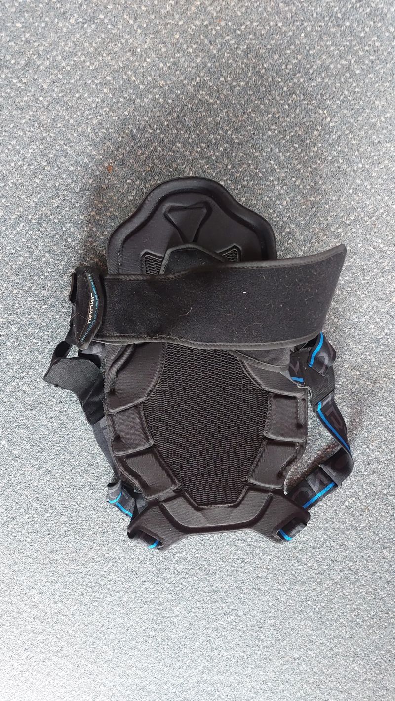 Páteřák Tryonic Feel 3.7 REV'IT vel.L