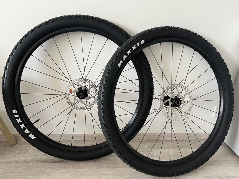 Bontrager Kovee 25 TLR Boost