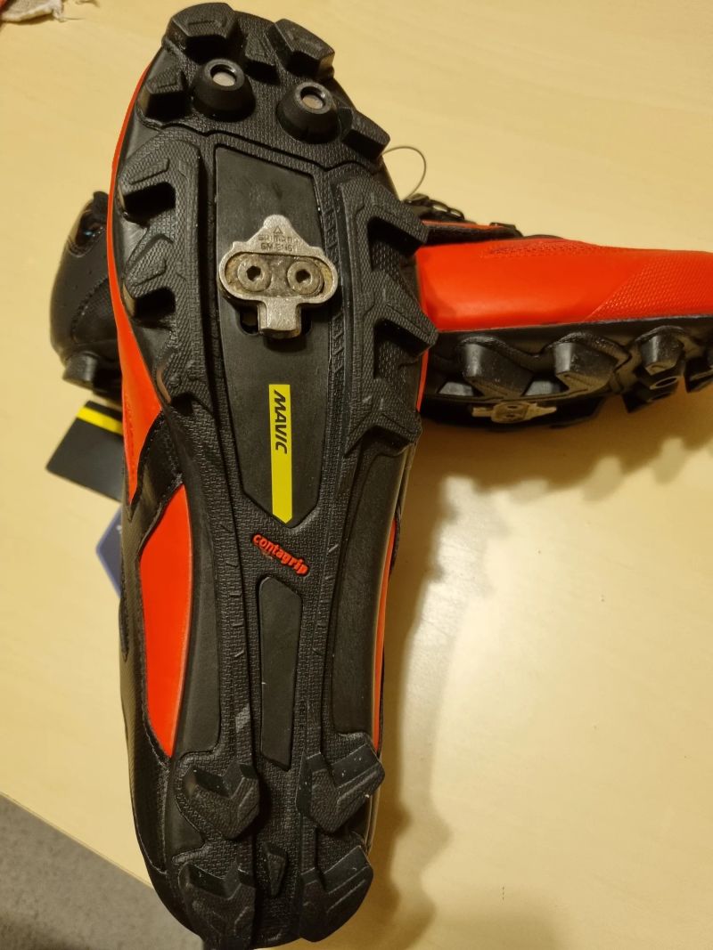 Mavic tretry včetně kufrů 44/45