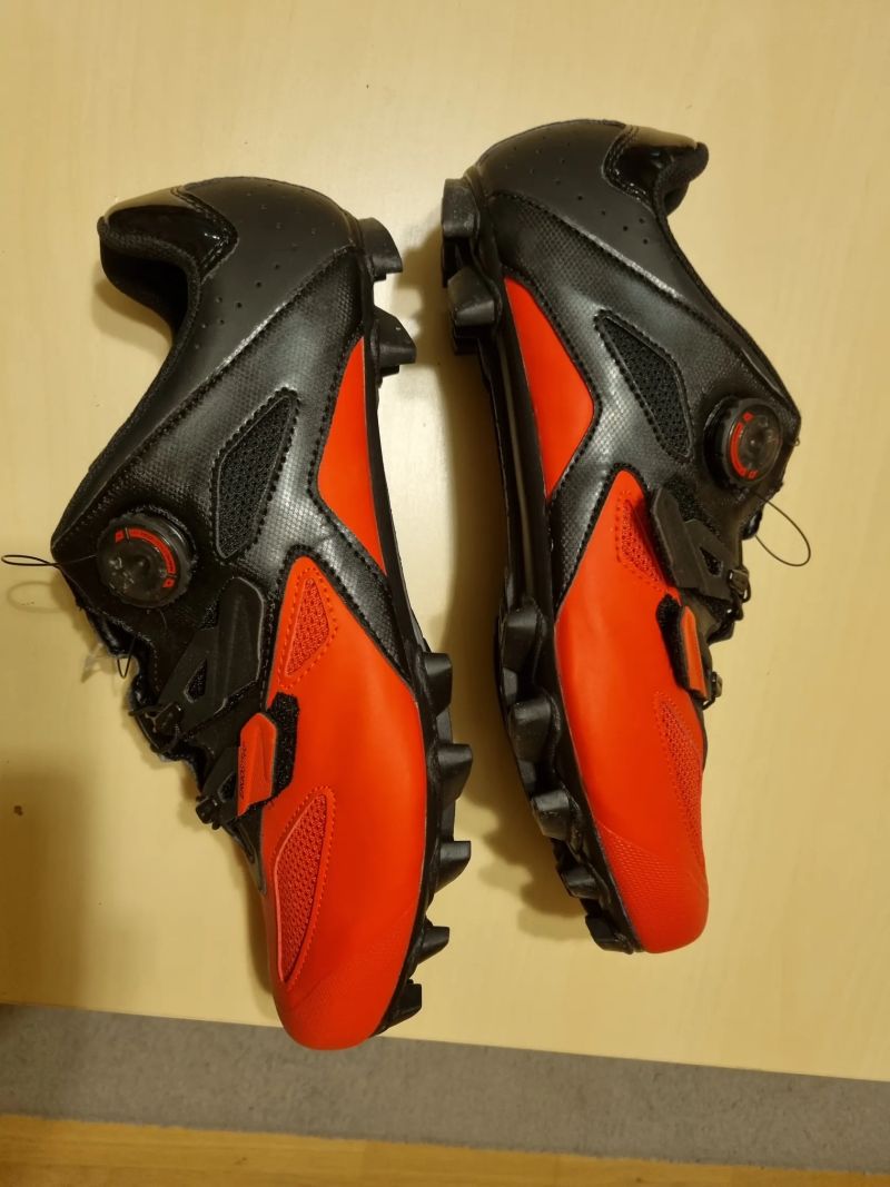 Mavic tretry včetně kufrů 44/45