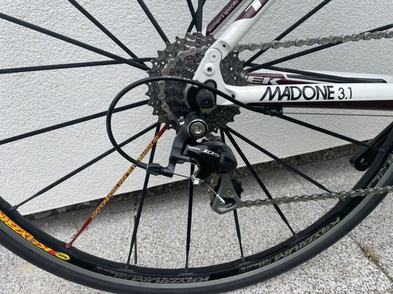 Madone 3.1 – karbon, Mavic Ksyrium SL - vel. 47