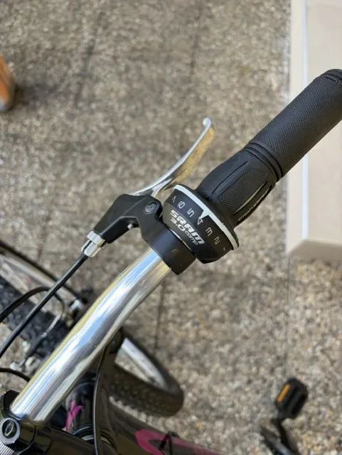 Specialized Hotrock 24