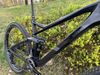 Cube Stereo 140 HPC, carbon, 27.5" hezký bajk na traily velikost L