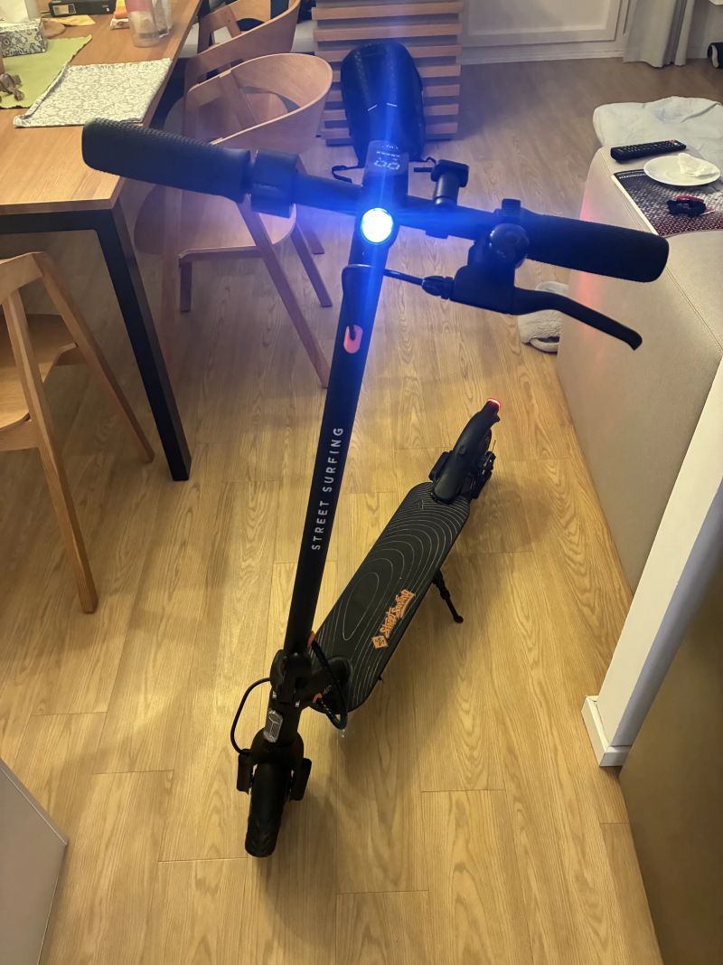 Elektrická koloběžka Voltaik MGT350