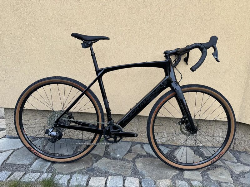 Rock Machine Gravelride CRB 900 AXS