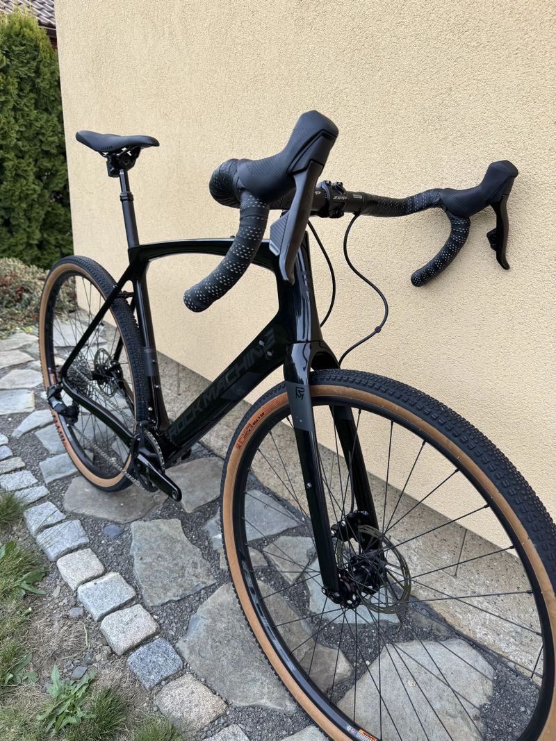 Rock Machine Gravelride CRB 900 AXS