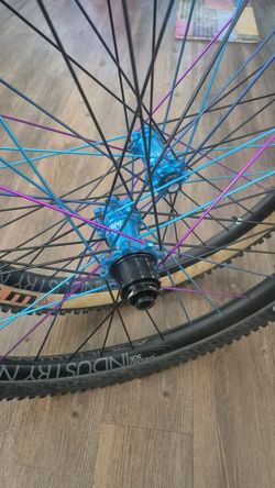 Zapletená kola Industry Nine Enduro 305 Hydra, Level 3, XD, 27,5