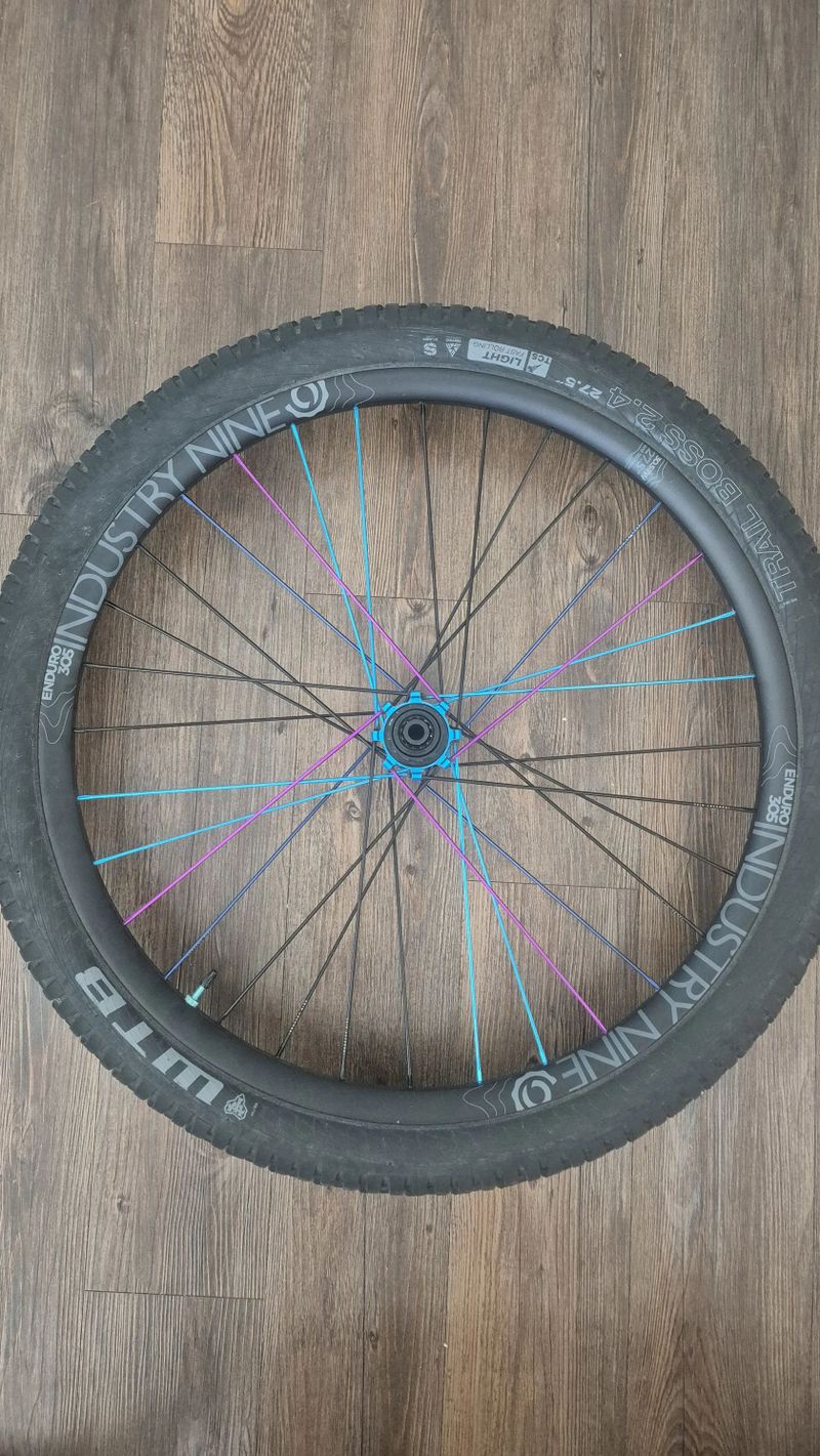 Zapletená kola Industry Nine Enduro 305 Hydra, Level 3, XD, 27,5