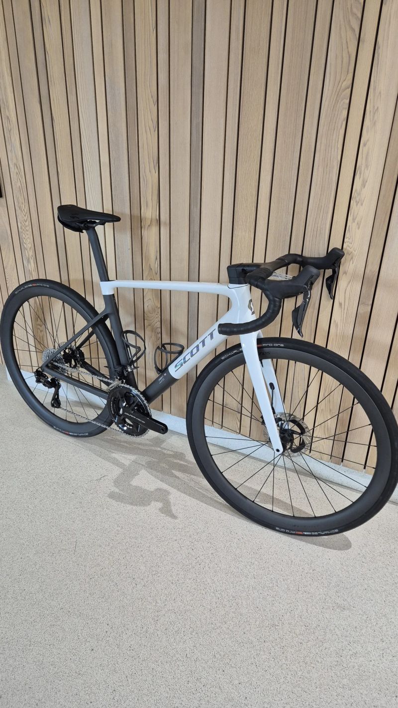 Scott Addict RC Pro vel. M