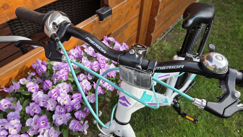 Dětské dívčí kolo 24" Merida Matts 7-12let postava 120-150cm minimálně použité.