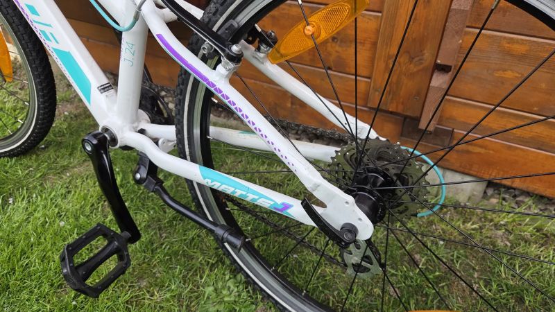 Dětské dívčí kolo 24" Merida Matts 7-12let postava 120-150cm minimálně použité.