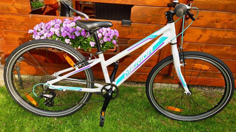 Dětské dívčí kolo 24" Merida Matts 7-12let postava 120-150cm minimálně použité.