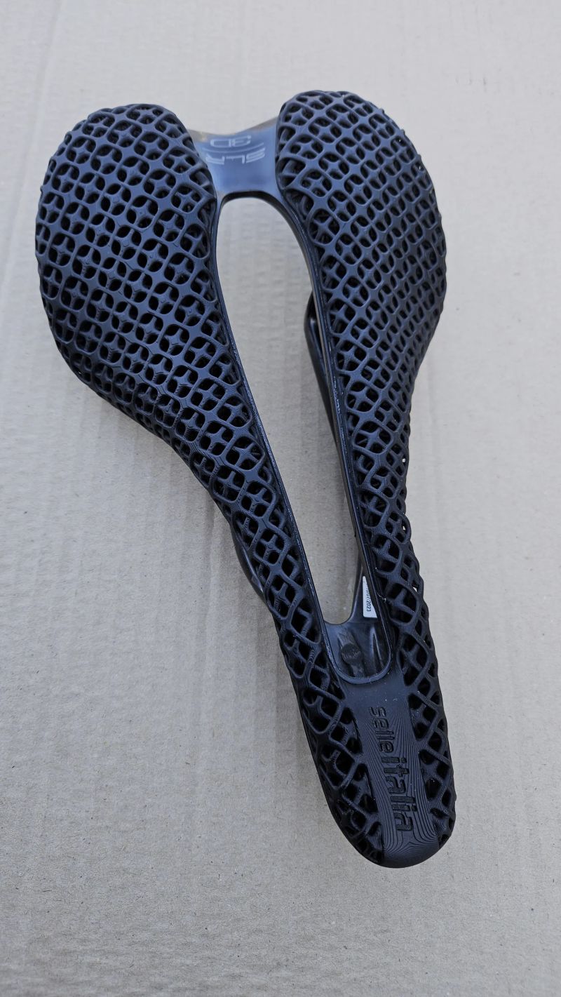 Sedlo SELLE ITALIA SLR Boost Superflow 3D CARBON