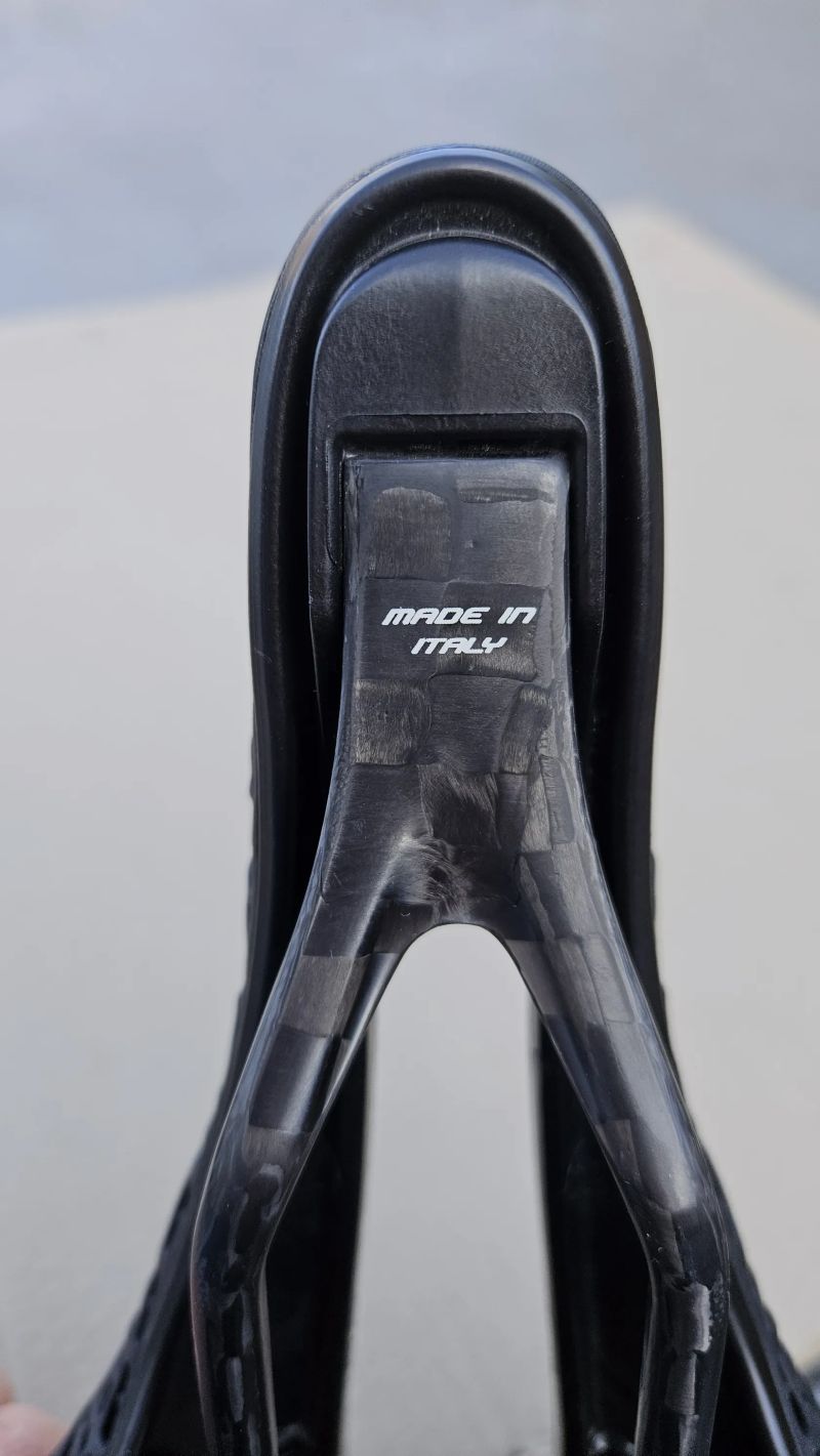 Sedlo SELLE ITALIA SLR Boost Superflow 3D CARBON