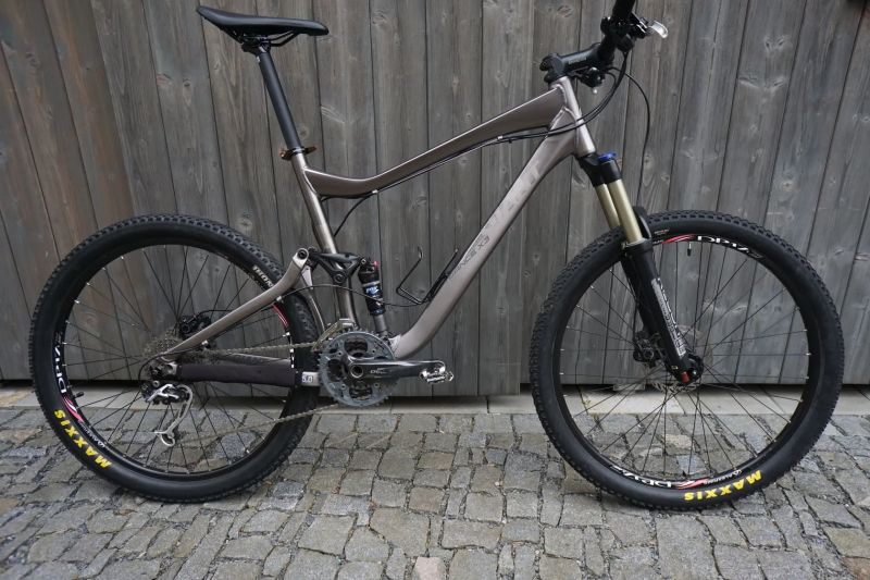 Giant Trance X, vel. L