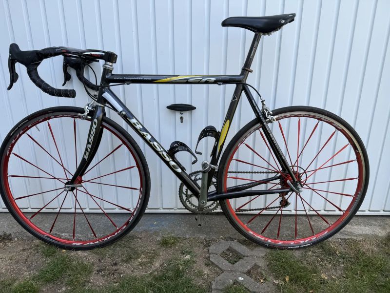 Prodám pěkné Basso ER na recordu