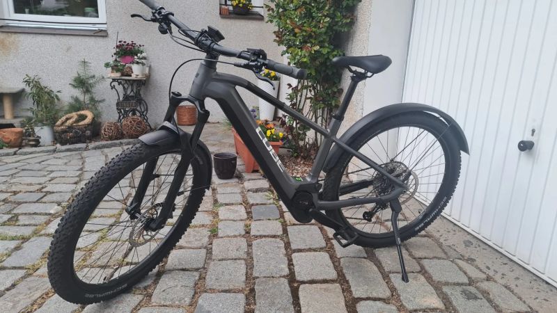 Cube Cube Reaction Hybrid RACE 750 grey´n´metal, 2023/2024