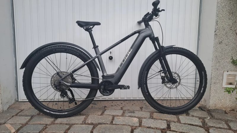 Cube Cube Reaction Hybrid RACE 750 grey´n´metal, 2023/2024