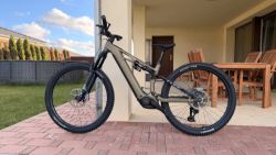 Cube Stereo hybrid one44