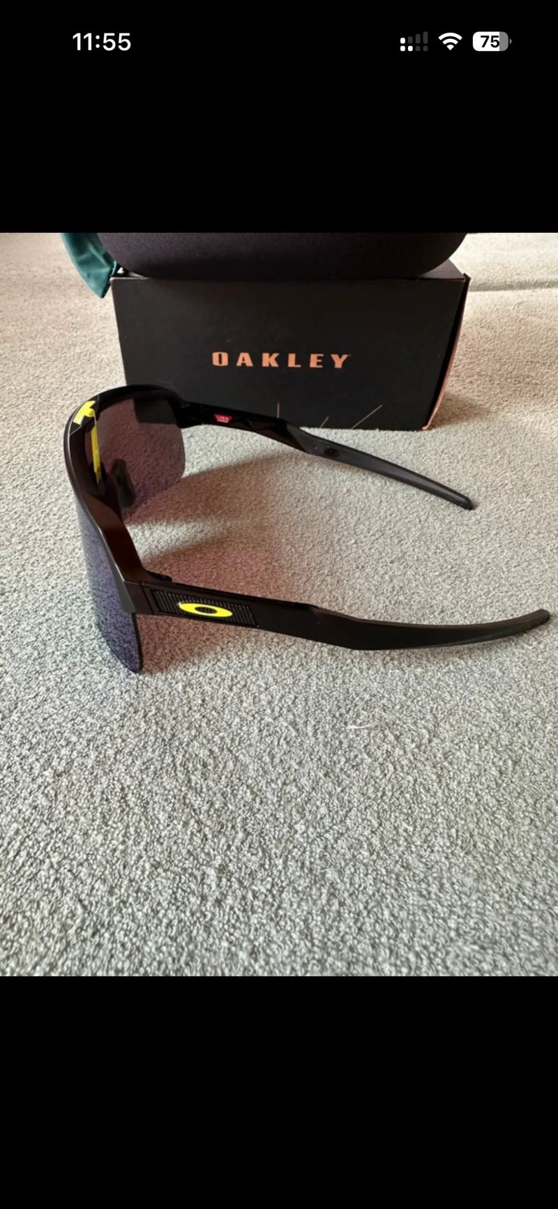 Oakley sutro lite