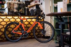 Pinarello Dogma F12 vel. 54, Dura Ace, Lightweight Meilenstein