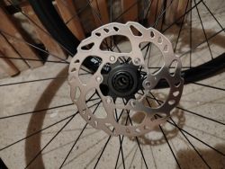 Prodám silniční kola DT Swiss R460DB ,12s, microspline