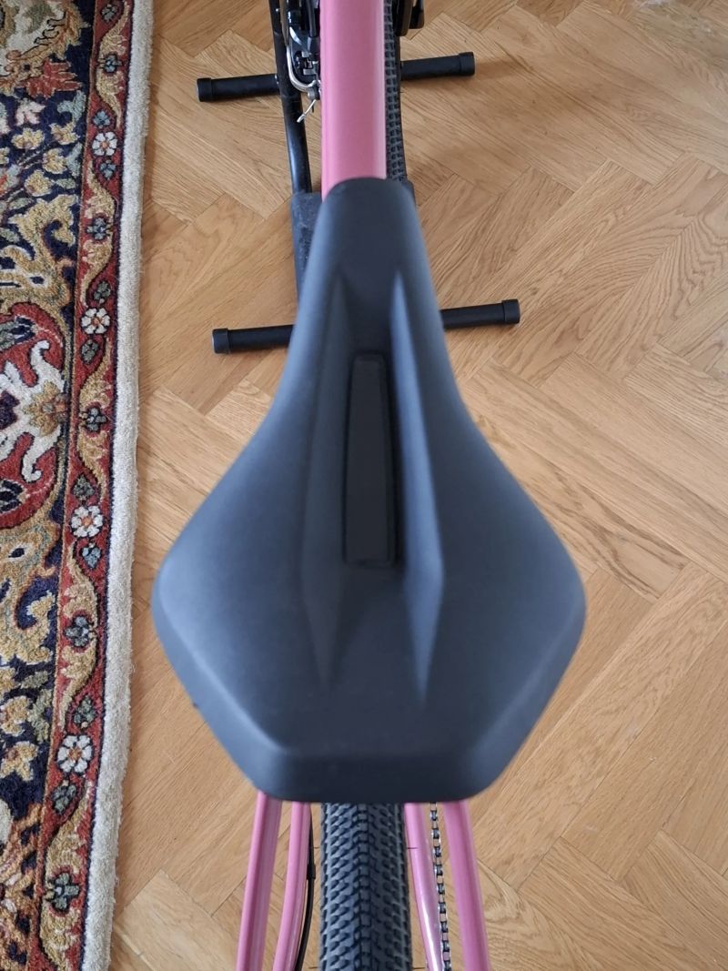 Van Rysel GRVL AF 2 Sword 1x10 – vel. S, perfektní technický stav, drobná kosmetika