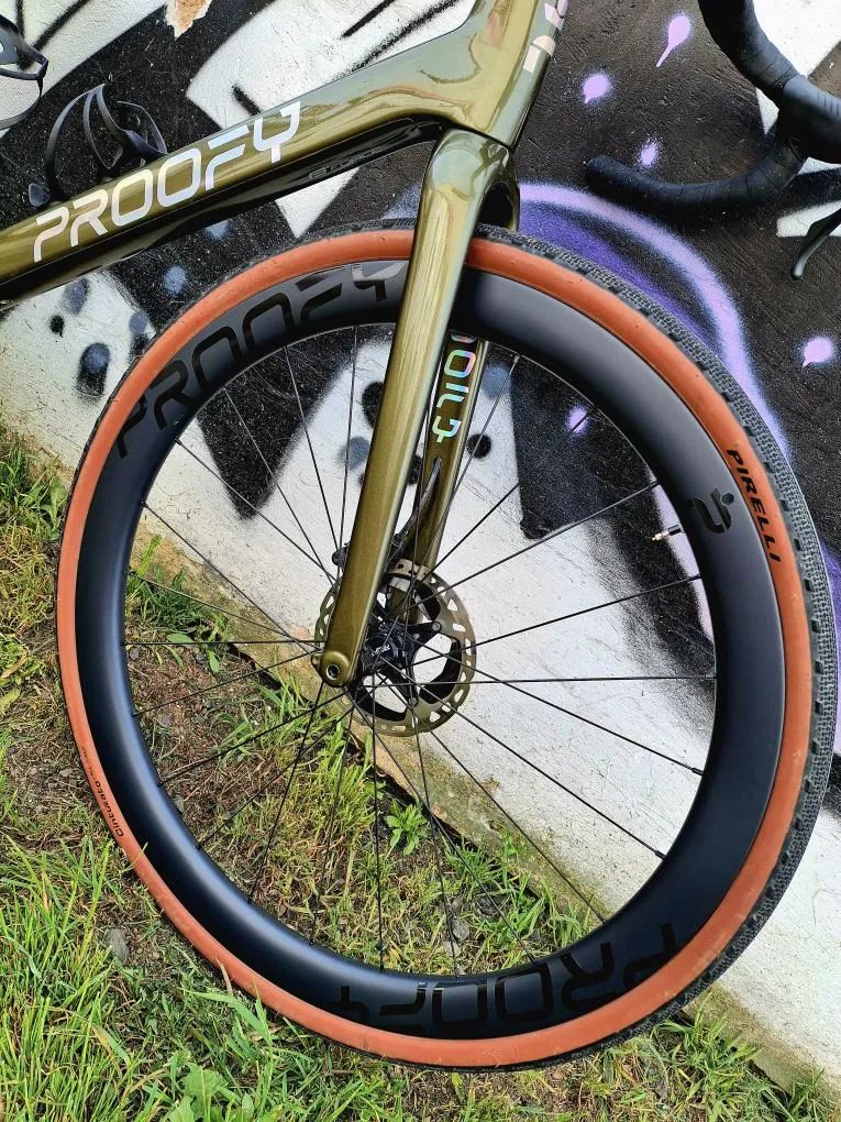 Proofy Gunny - karbonový gravel