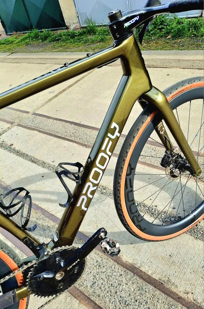 Proofy Gunny - karbonový gravel