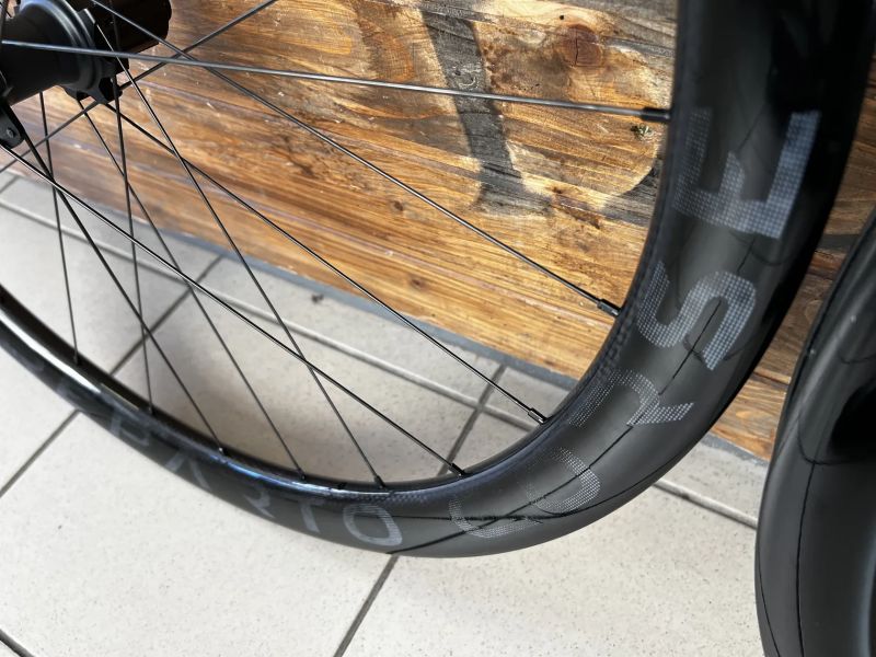 Gravel karbonové kola Bianchi Reparto Corse 43G Ceramitech