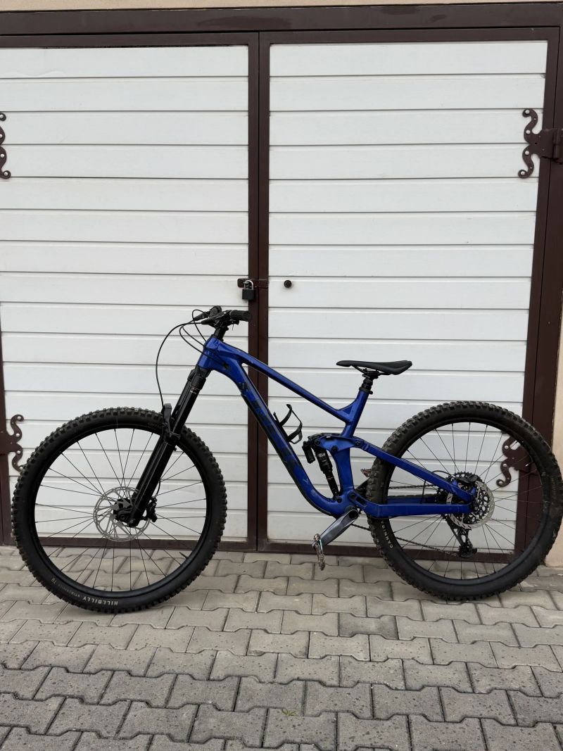 Trek Slash 8 Gen 5