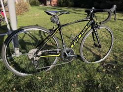 Dětské silniční kolo