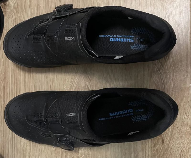 Tretry Shimano SH-XC300