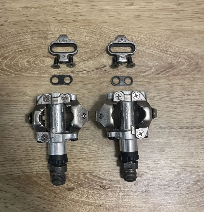 Pedály Shimano PD-M520