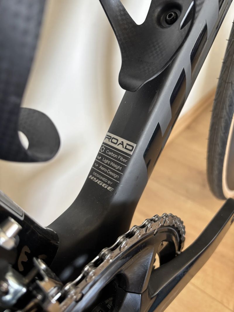 Hygge Model S, vel. M, nové, nejeté