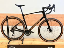 Giant Revolt Advanced 3 < 50km