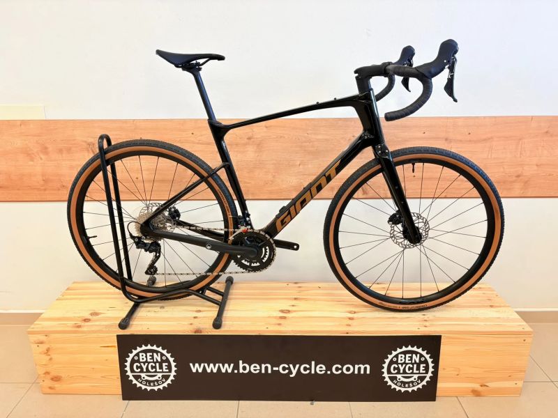 Giant Revolt Advanced 3 < 50km