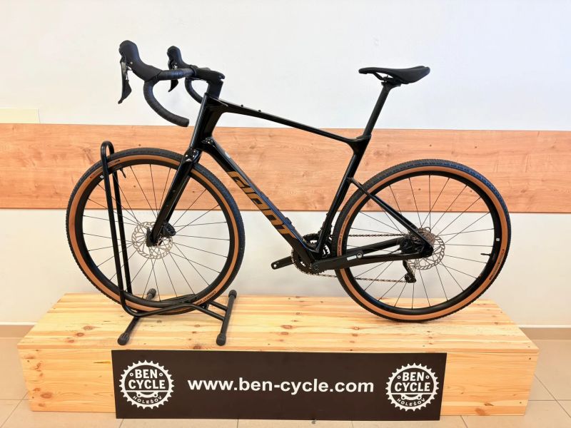 Giant Revolt Advanced 3 < 50km