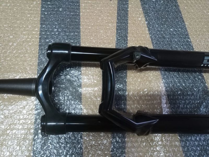 Marzocchi Bomber Z2 29" 130mm