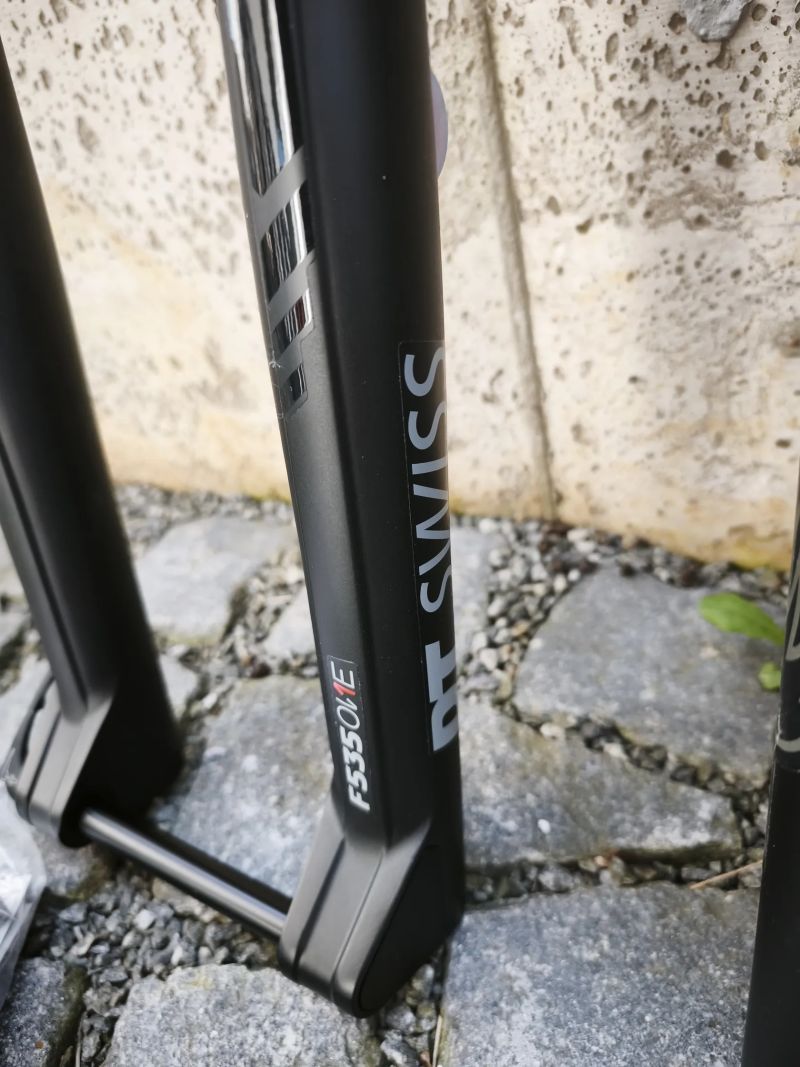 NOVÉ vidlice FOX 34 36 a DT Swiss F 535 ONE 150mm