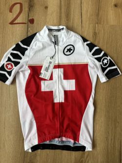 Dres Assos Swiss - NOVÝ ve velikosti S