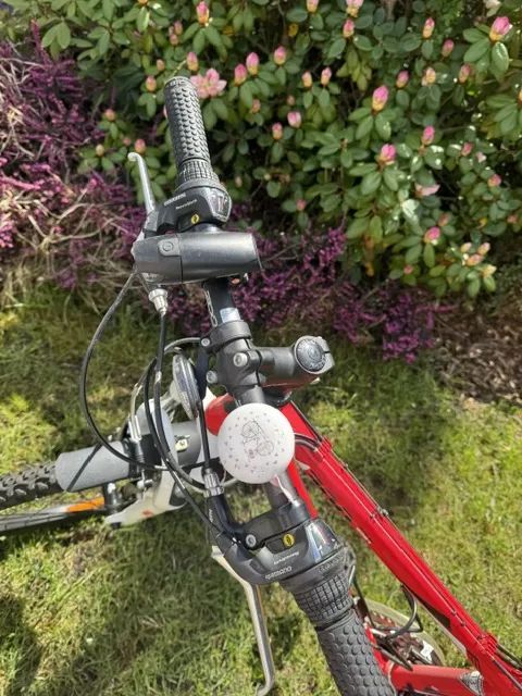 Dětské kolo 24" Maxbike – jako nové, blatníky, nosič