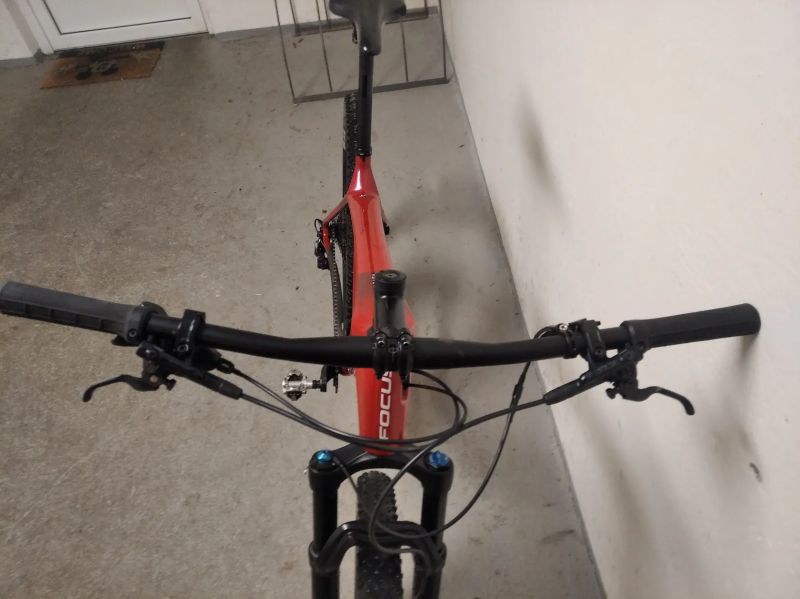 Focus Raven 8.7-/Fox/SLX-XT/DT SWISS/