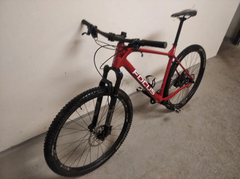 Focus Raven 8.7-/Fox/SLX-XT/DT SWISS/