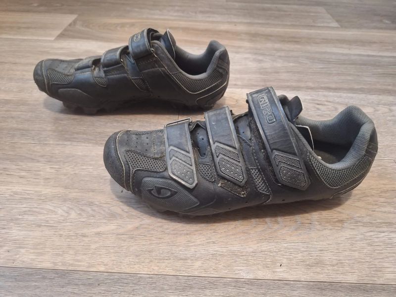 Cyklo tretry Giro Carbide 45 MTB