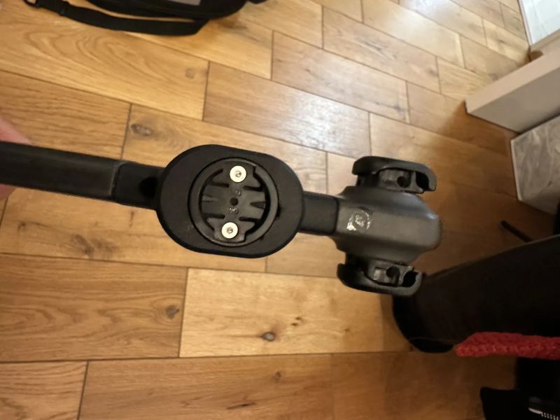 Syncros Duncan SL Aero CFT + držák na radar