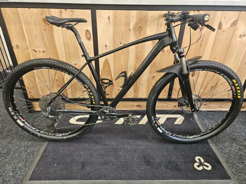 Pells Razzer 29", vel. M