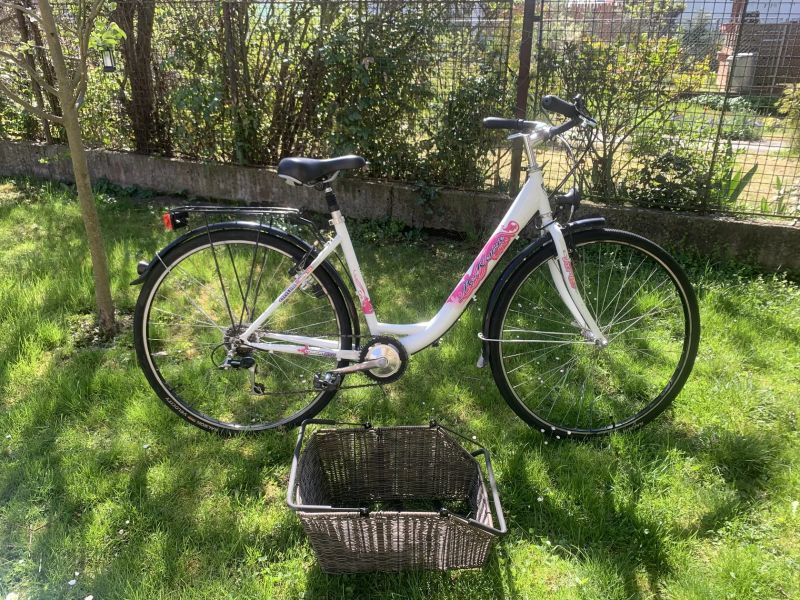 Dámské kolo MeKenzie