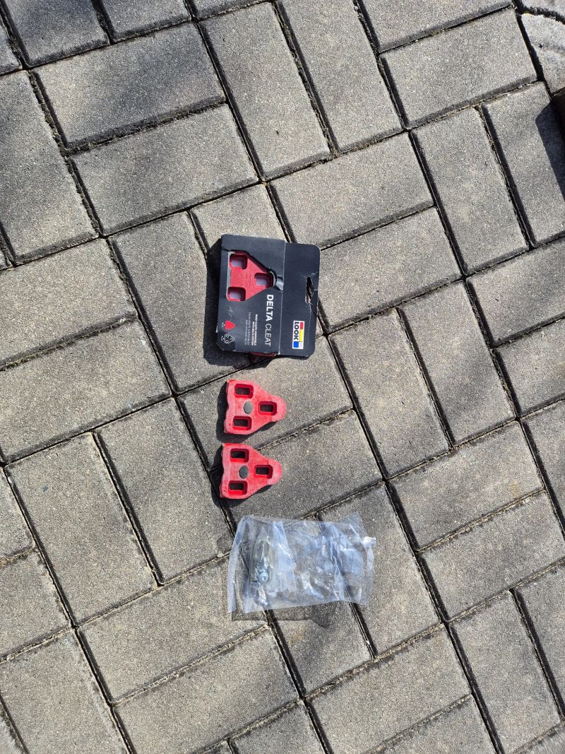 Karbonové silniční kolo MRX