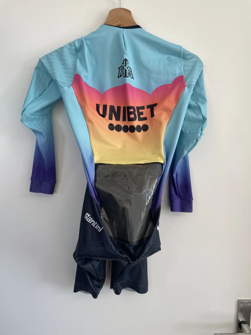 Santini kombinéza časovka